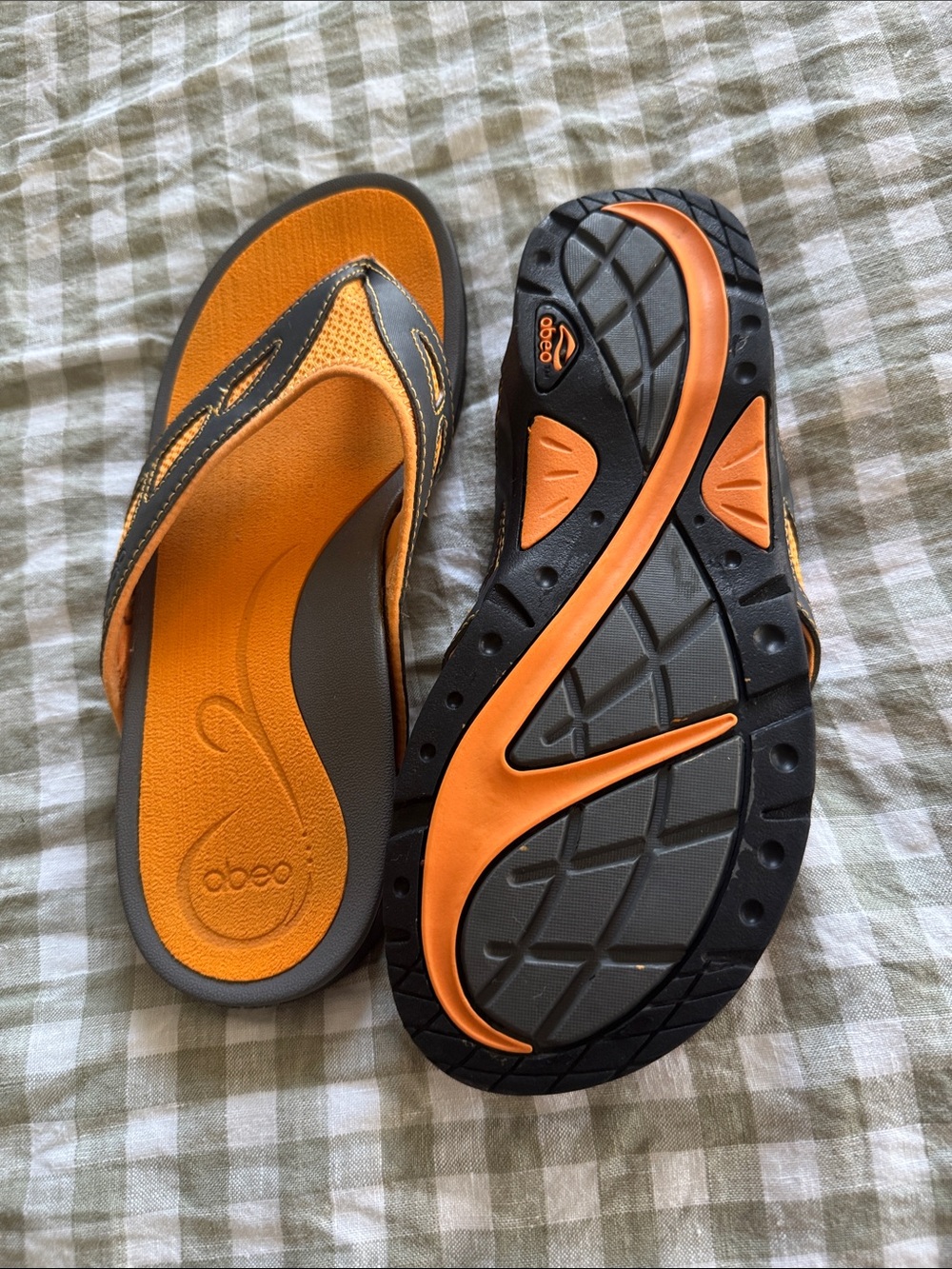 ABEO Alarys Orthotic Thong Sandals - Women’s Size 8 (Orange/Gray) - Picture 2 of 8